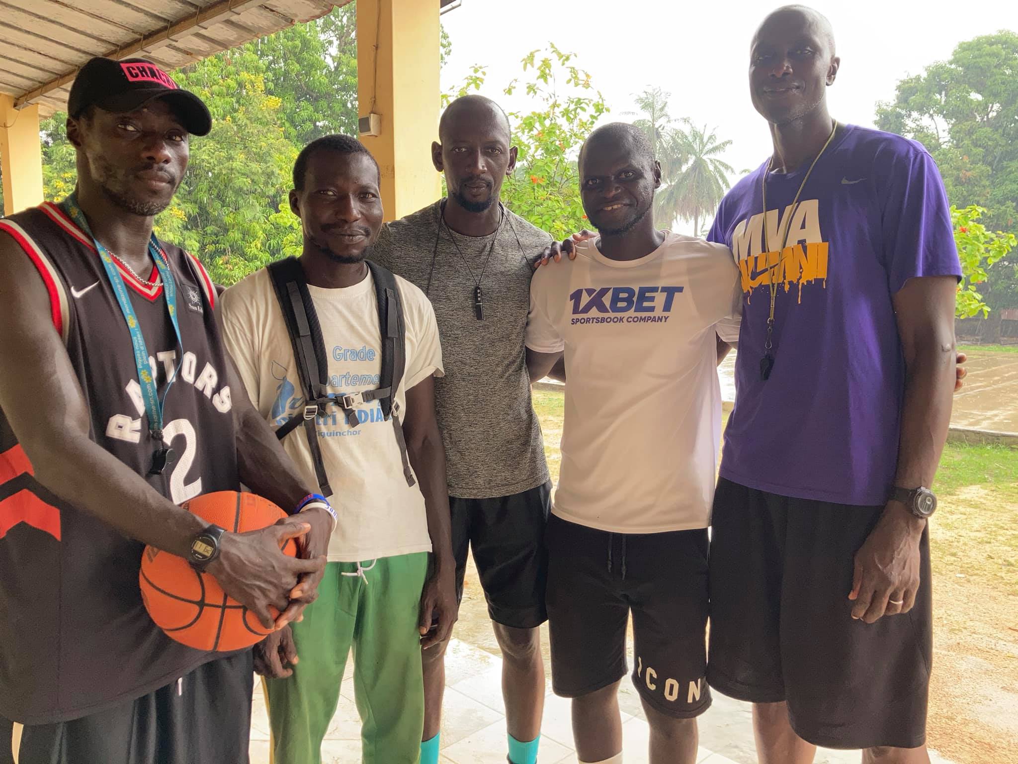 Oussouye Basketball staffs